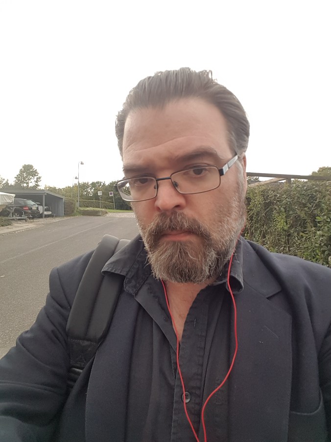 A. Silvestri – den tænksomme forfatter på vej ud i fremtiden.